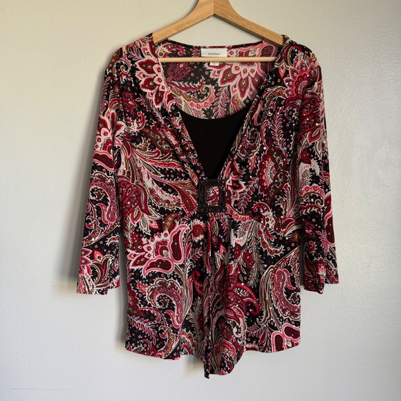dressbarn Tops - Y2K Whimsigoth Witchy XL Red Paisley Sequin Layered Buckle Top 3/4 Sleeve Blouse